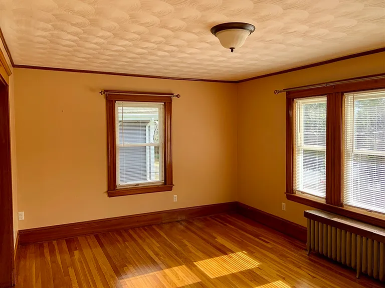 87 Willow St #2 — Photo 7