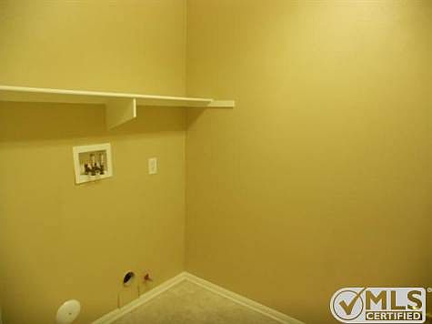 2nd image of 3191 Manzanita Ln