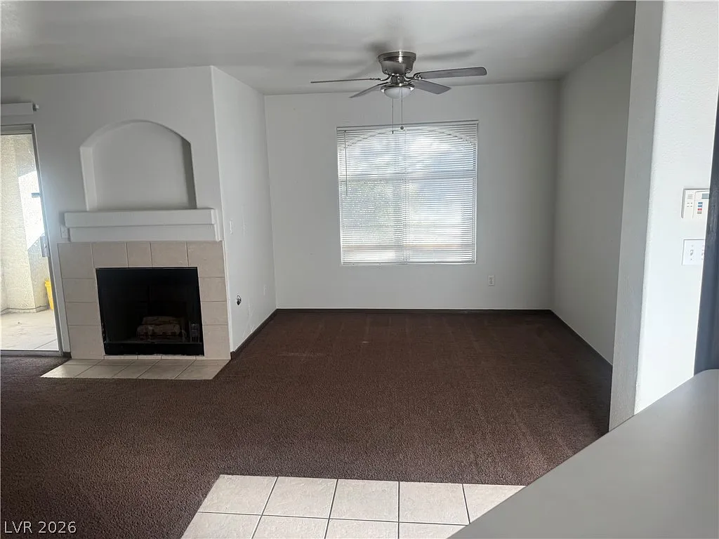 2 bed, 2.0 bath, 1081 sqft, $1,200 — Photo 2