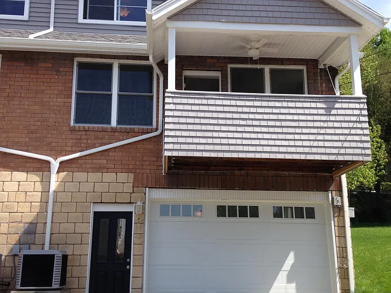348 Waitman St — Photo 3
