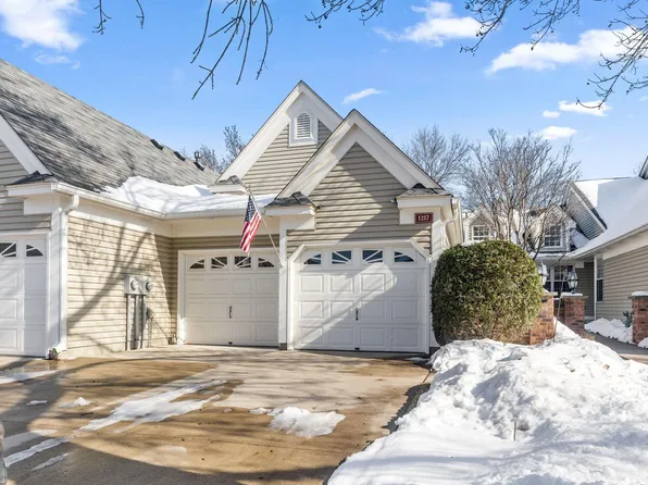 1217 Pond View Ln, White Bear Township, MN 55110