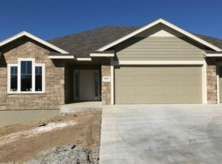 6308 SW 48th Ln, Topeka, KS 66610