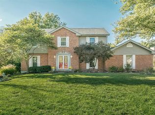 435 Londondary Dr, Ballwin, MO 63011