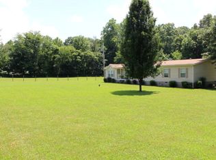 808 Wyatt Hollow Rd, Big Rock, TN 37023