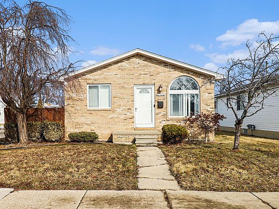 2nd image of 17245 Martin Rd