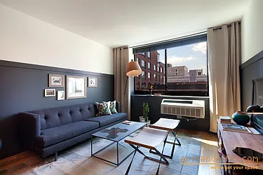 Rented by aptsandlofts.com