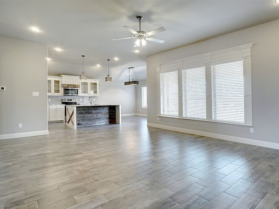 105 Nolan River Run, Godley, TX 76044 | Zillow