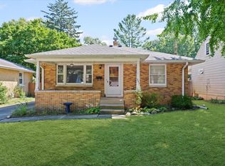 308 S Draper Ave, Champaign, IL 61821