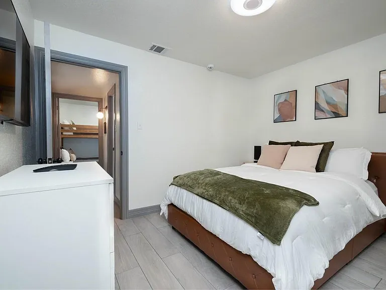 2155 Twinbrooke Dr — Photo 9
