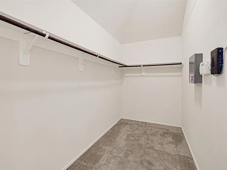 16622 Lake Prince Ln — Photo 15
