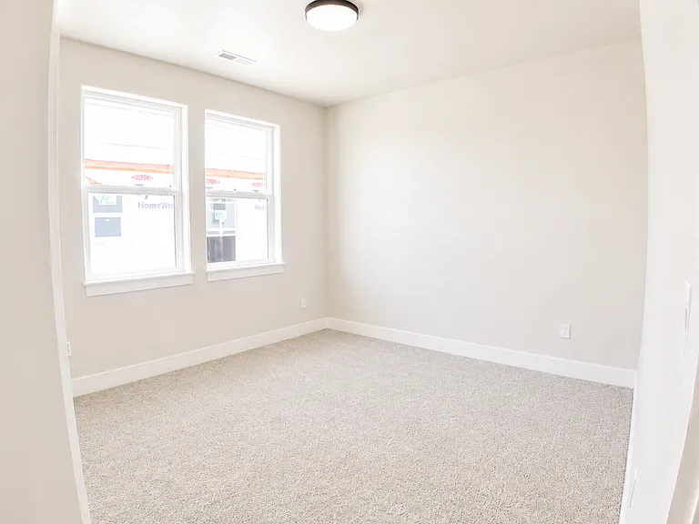5608 S Rosalia Way — Photo 26