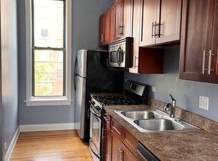 2000 S Throop St APT 2R, Chicago, IL 60608