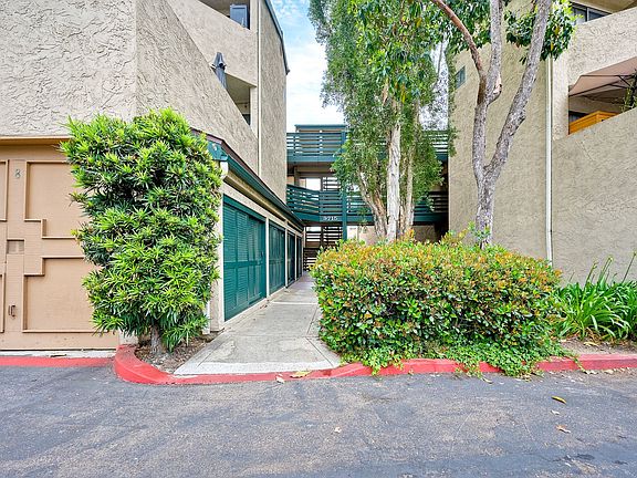 2nd image of 9715 Mesa Springs Way Unit 202