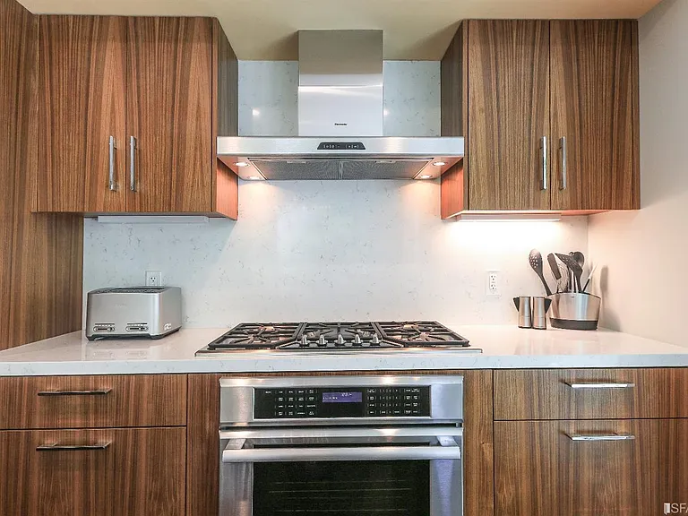 489 Harrison St #306 — Photo 11