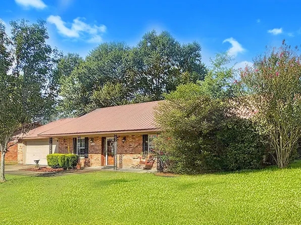 1402 Meadowbrook Dr, Deridder, LA 70634