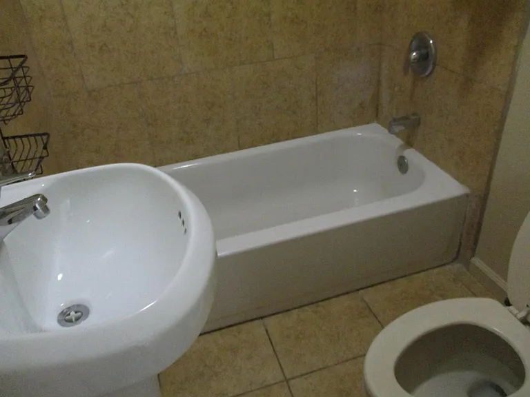 5809 Lindo Paseo #1-room B — Photo 8