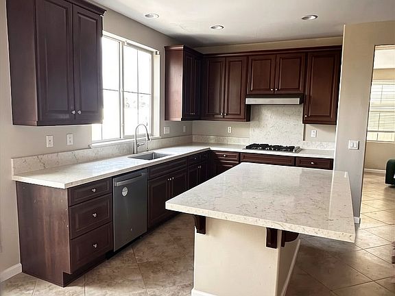 4th image of 6750 Lopez Canyon Way