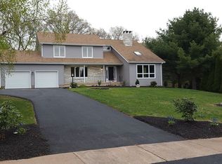 186 Lisa Dr, South Windsor, CT 06074