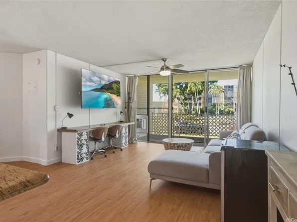 95-2047 Waikalani Pl APT D206, Mililani, HI 96789