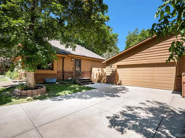 136 S Eagle Circle, Aurora, CO 80012