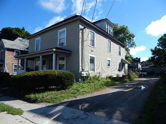 5th image of 332 Pearl St