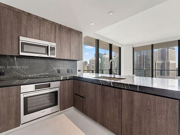 3rd image of 88 SW 7th St APT 2411