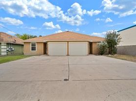 236 Rosalie Dr, New Braunfels, TX