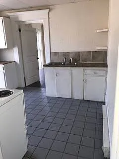10 5th St SE #1 — Photo 3