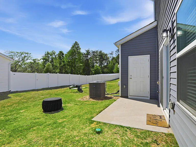 2317 Belterra Dr — Photo 31
