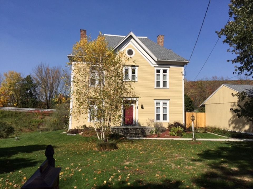 1st image of 290 Lackawanna Ave