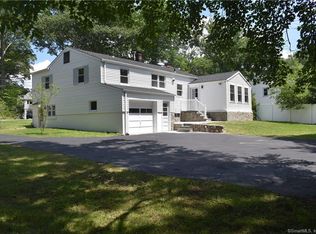 130 Dann Dr, Stamford, CT 06905