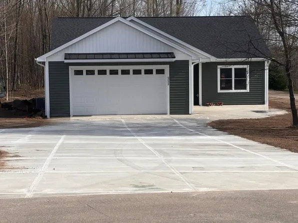 6533 Jeffrey Pl, Grawn, MI 49637