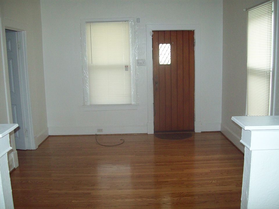 1st image of 2521 Switzer Ave