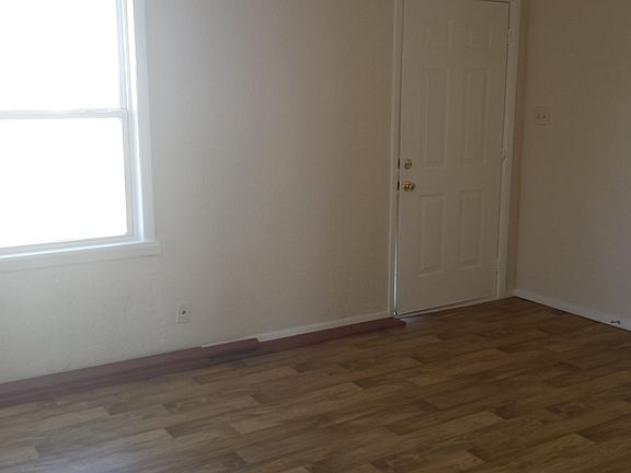3rd image of 2612 SW Cornell Ave