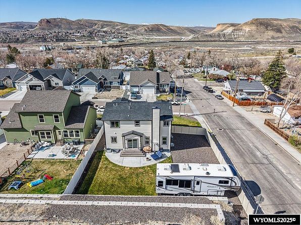 680 Lynn Ct, Green River, WY 82935