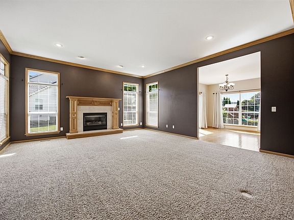 4th image of 2045 Newcastle Rd