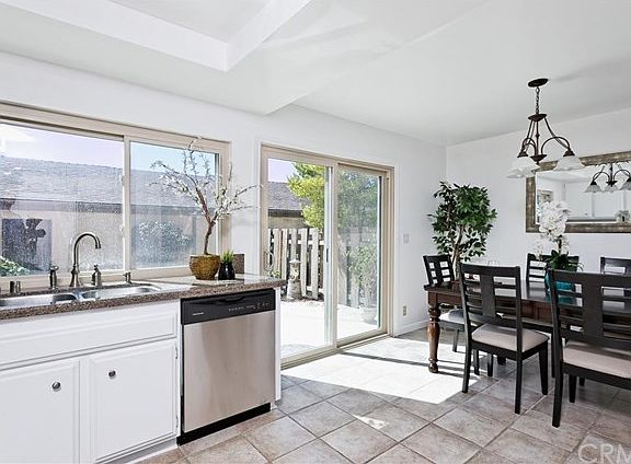 3rd image of 1518 Thrasher Ct