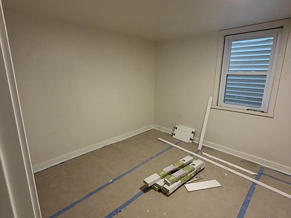 4th image of 2921 N Spaulding Ave #G