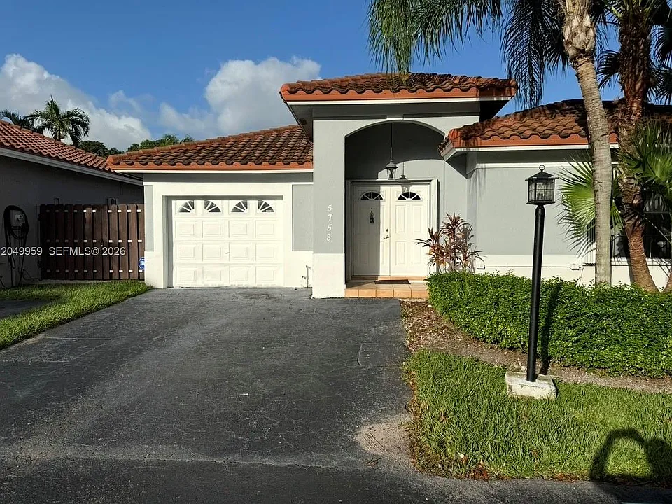 5758 NW 97th Pl