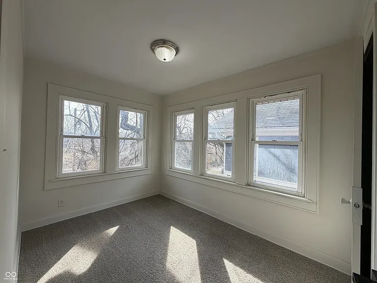 3671 Birchwood Ave — Photo 7