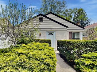 219 Lincoln St, Glenview, IL