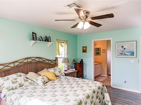 5th image of 2507 SW 15th Pl