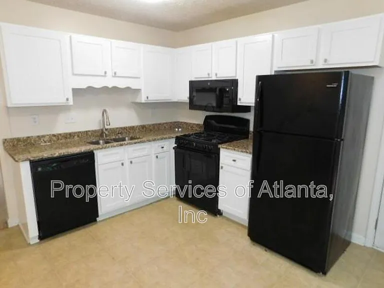 11215 Abbotts Station Dr — Photo 13