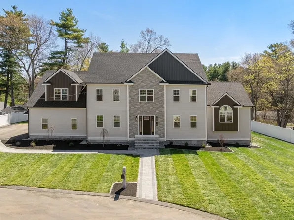 18 Druid Hill Ave, Burlington, MA 01803