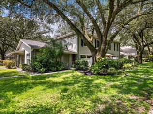 6326 Treetop Cir, Temple Terrace, FL 33617