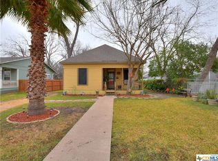 1104 Kimbro St, Taylor, TX 76574