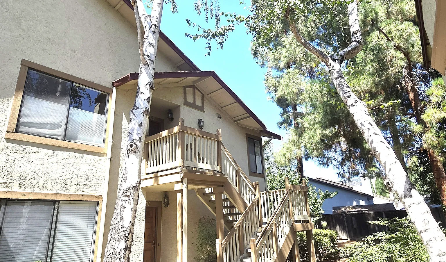 38715 Huntington Circle — Photo 1