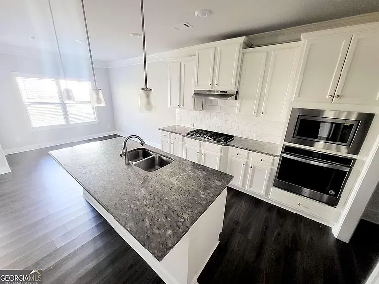 7013 Branch Creek Cv — Photo 6