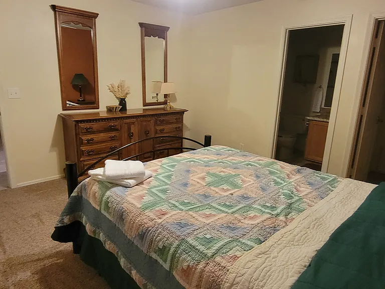 2044 S Clubhouse Dr — Photo 13
