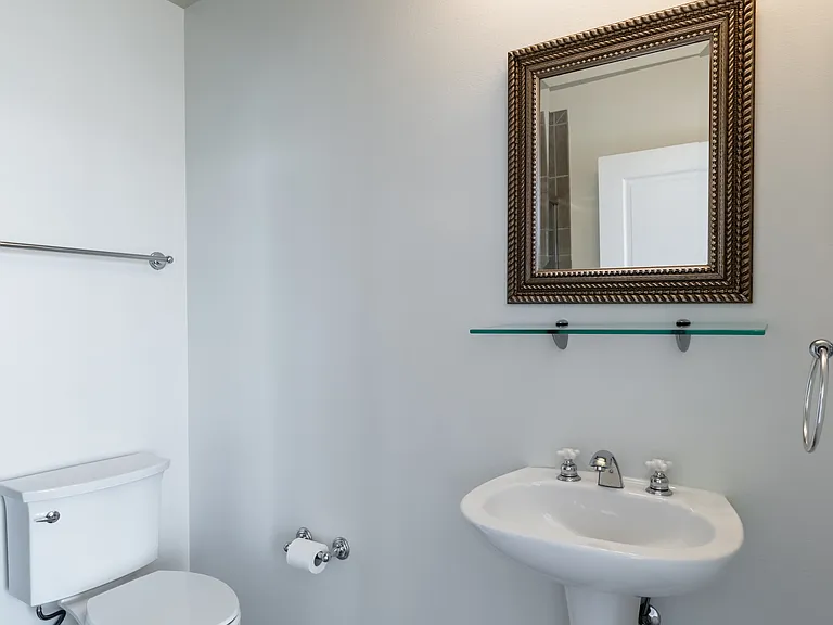 25 N Downing St #2402 — Photo 32